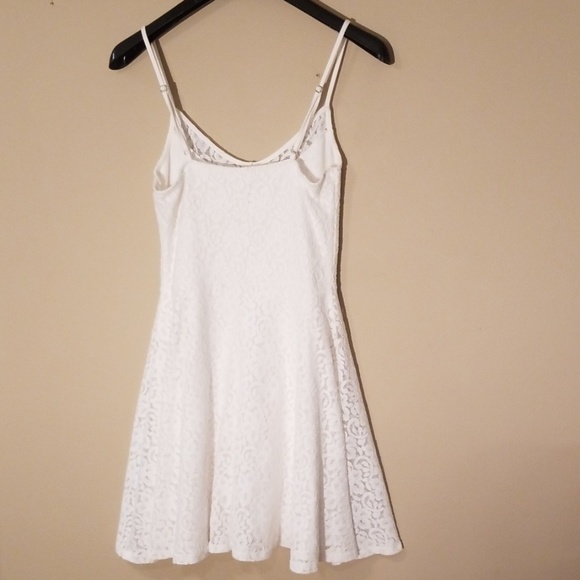 White Lace Dress - Picture 3 of 6